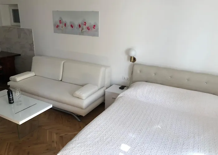 Vendégház Victoria 3*