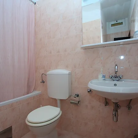 维多利亚旅馆 3*